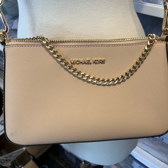 Michael Kors Handbags - Michael Kors Beige Crossbody Bag with Gold Chain